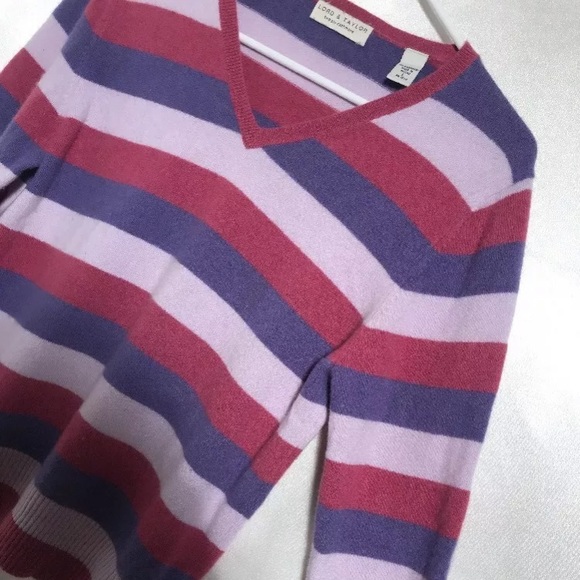 Lord and Taylor 100 percent Cashmere sweater - Picture 3 of 8